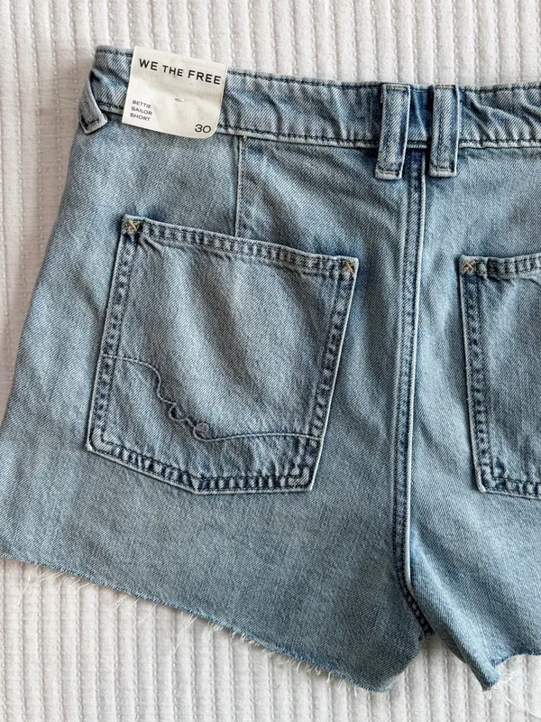 Free People Bettie Sailor Shorts in Light Wash by We The Free Size 30 NWT - Image 5