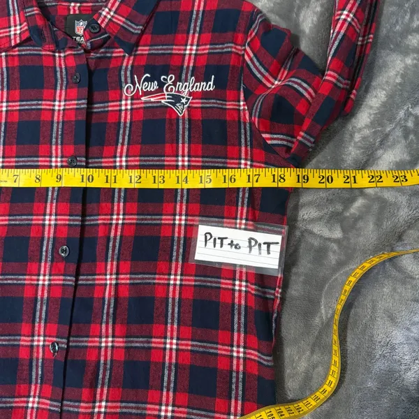 NFL Team Apparel New England Patriots Plaid Flannel Shirt Women M Gameday Fan - Image 8