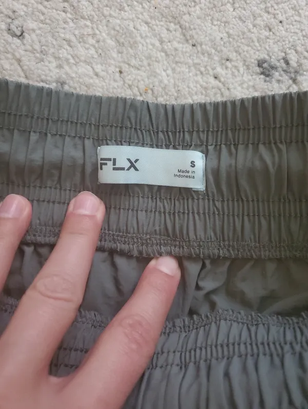 FLX Women's Olive Drawstring Elastic Waist Shorts Size Small - Image 2