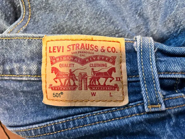Levi’s 501 Jeans - Image 4