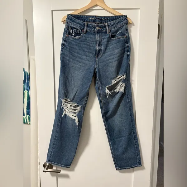 American eagle AE Stretch Mom Straight Jean - Image 2