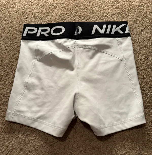Nike White Spandex - Image 3