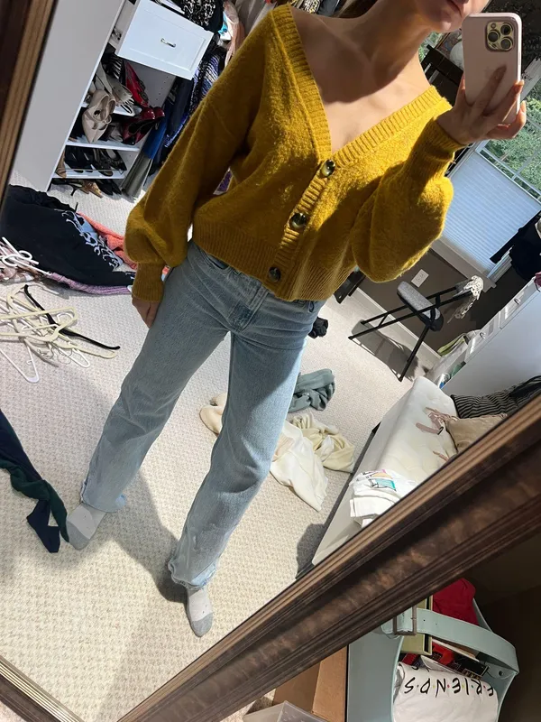 Sweater Size 4 - Image 4