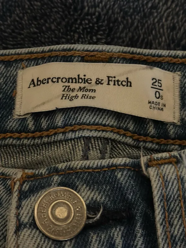 Abercrombie Jeans - Image 3