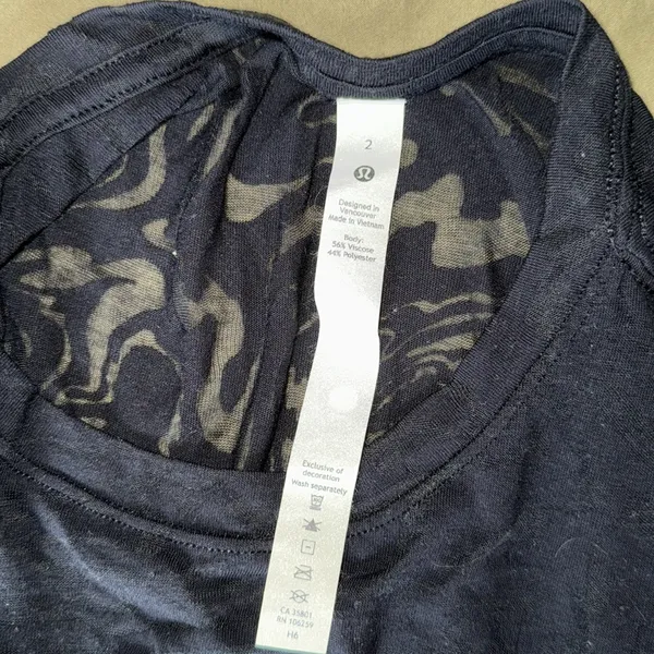 Lululemon Cates Tee Shirt Veil Burnout - Image 7