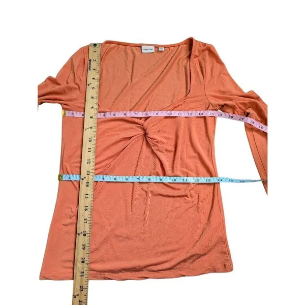 Aritzia Babaton sweetheart soho long sleeve top Medium - Image 6