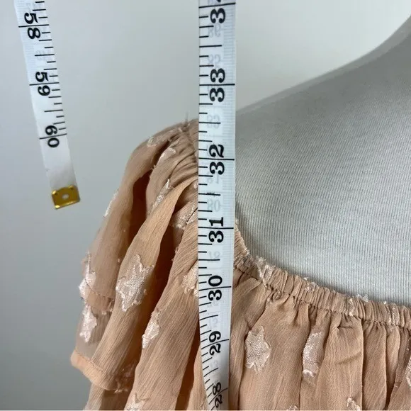 &merci Star Print Ruffle Off‎ Shoulder Tiered Mini Dress Peach Large - Image 6
