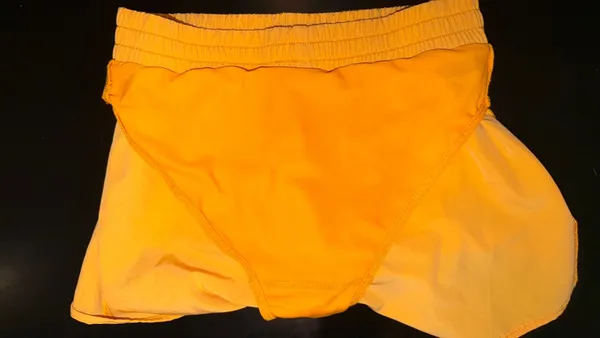 Shorts Yellow - Image 3