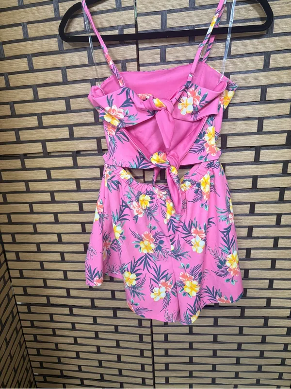 Madden nyc pink cutout romper size medium - Image 3