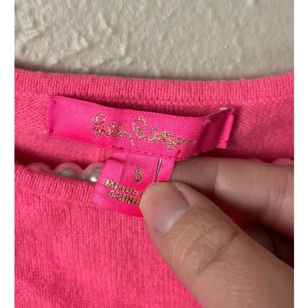 Lilly Pulitzer Cashmere Sweater Size Small Bright Pink Preppy Colorful TINY FLAW - Image 3