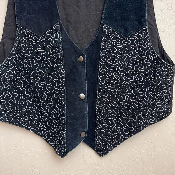 Vintage Leather Cowgirl Button Vest Embroidered - Image 2