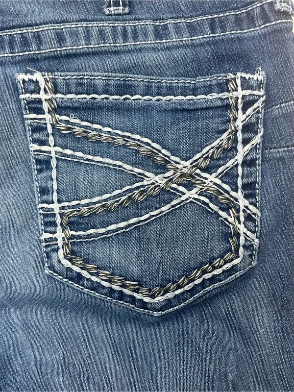Ariat Real Denim Women’s Marine Blue Entwined Mid Rise Bootcut Jeans Size 32R - Image 9