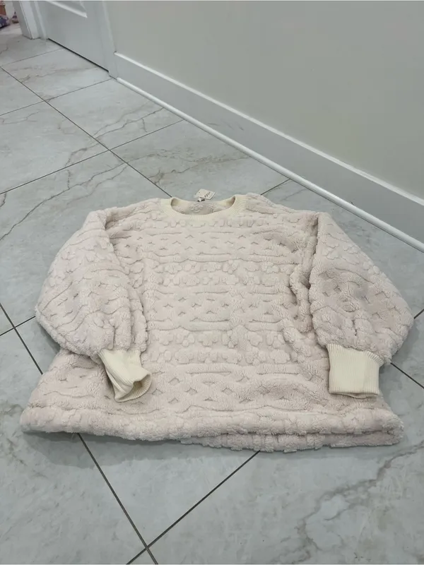 NWT Free People Ivory Cable Knit Sweatshirt Size Large $128 - Image 2