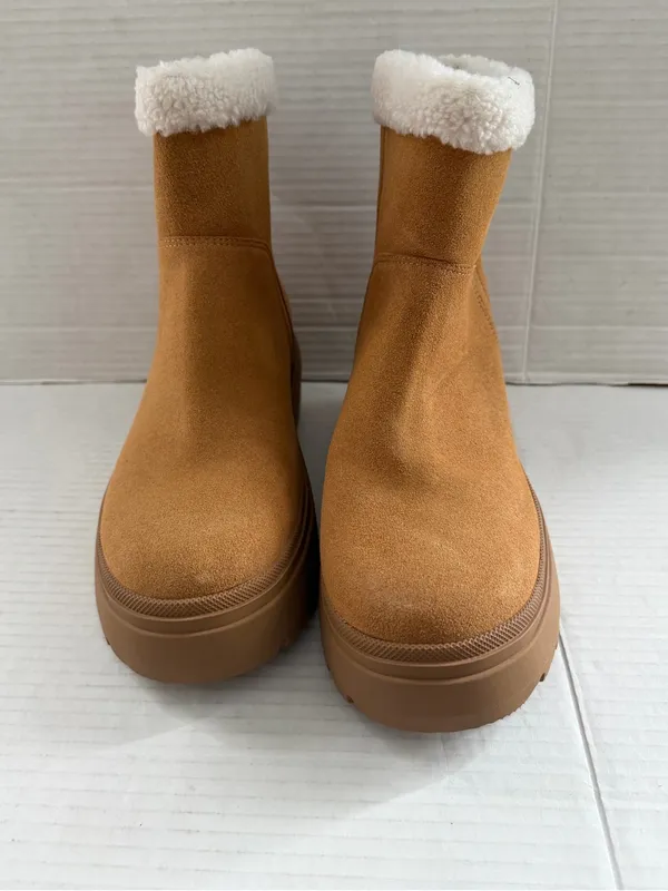 Tommy Hilfiger‎ Pillowi Women's 7.5 Platform faux fur suede Ankle Boots tan - Image 3