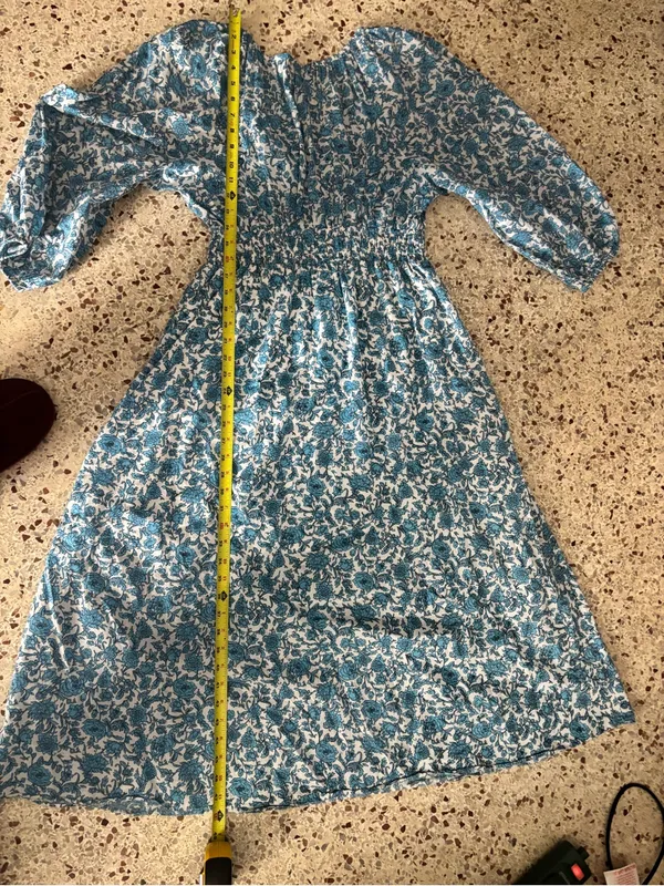 J.Crew Smocked Waist V-Neck Midi Dress in the Blue Blooms medium - Image 5