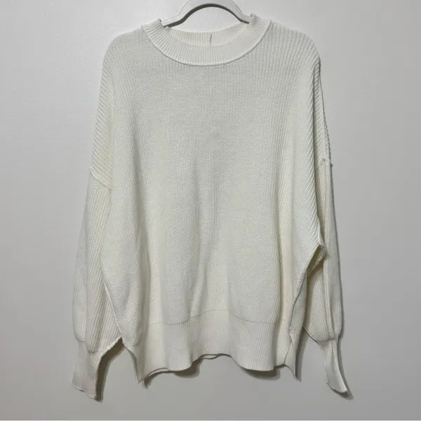 Nwt Aerie White Pullover Sweater Size Medium Oversized Ribbed Knit Crewneck - Image 2
