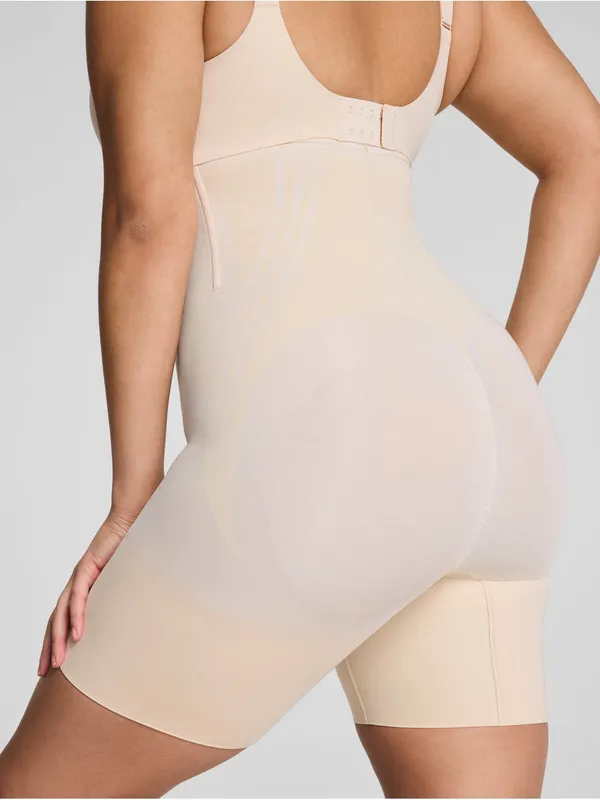 SPANXsculpt GoFigure Shapewear Shorts XS NWT - Image 4