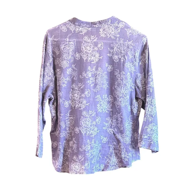 Eddie Bauer Large Grey White Floral Pintuck Cotton Button Front Top Boho - Image 10