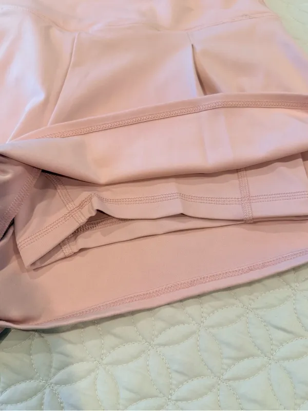Yogalicious Blush Pink High-Waist Skort Shorts. Size M - Image 4