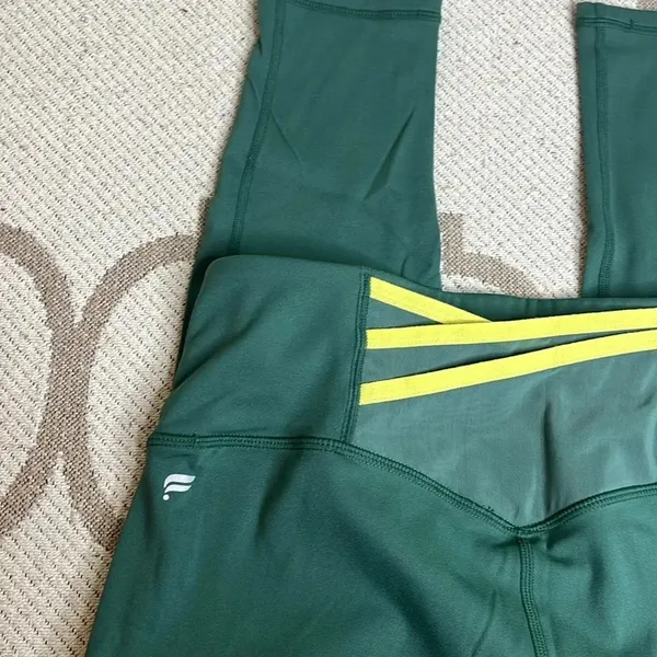 💚 Fabletics Motion 365 Boost PowerHold High-Waisted 7/8 Leggings - Image 10