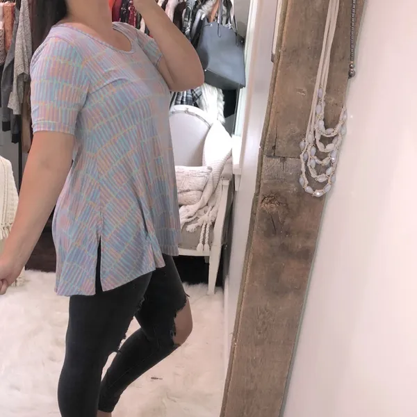 LULAROE size xsmall purple Irma top - Image 3