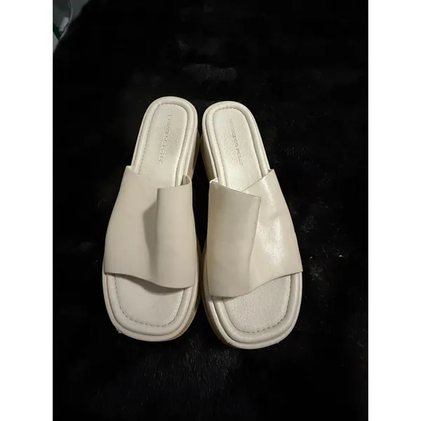 Princess Polly Bayshore Sandals Beige platform shoes 8 - Image 2