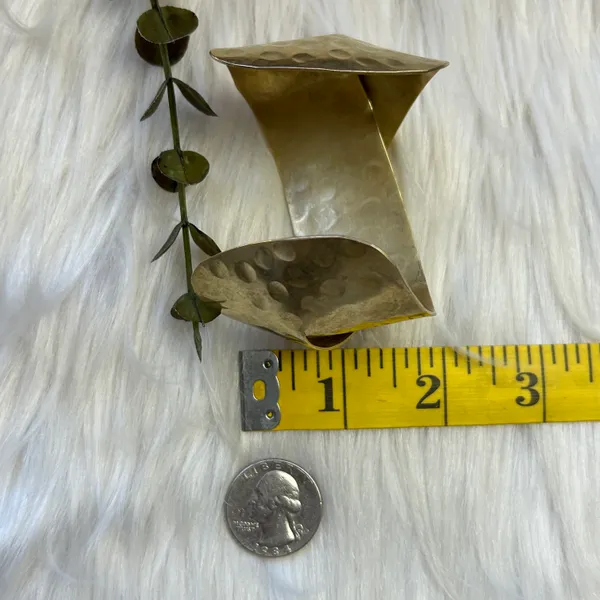 Vintage Brass twist hammered wide cuff bracelet - Image 5