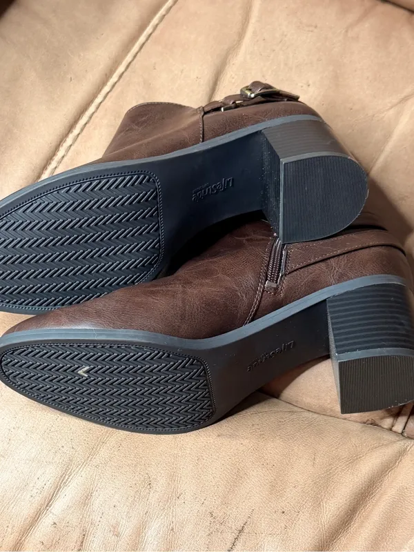 Life Stride Brown Booties - Image 5