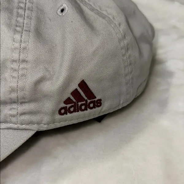 Adidas Gray and Marron TEXAS A&M hat - Image 4
