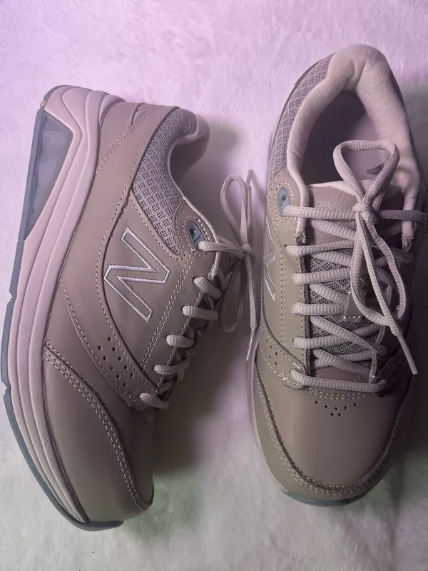 New Balance Women’s Taupe Lace-Up Athletic Sneakers - Image 5