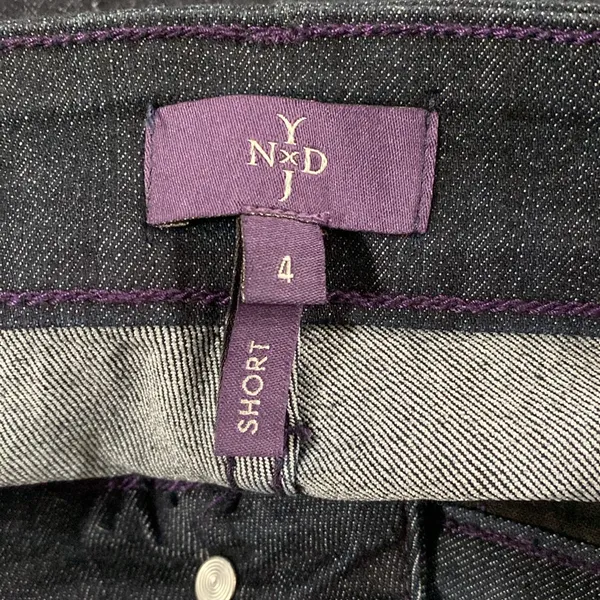 New NYDJ Marilyn Straight Jeans in dark wash size 4 short - Image 10