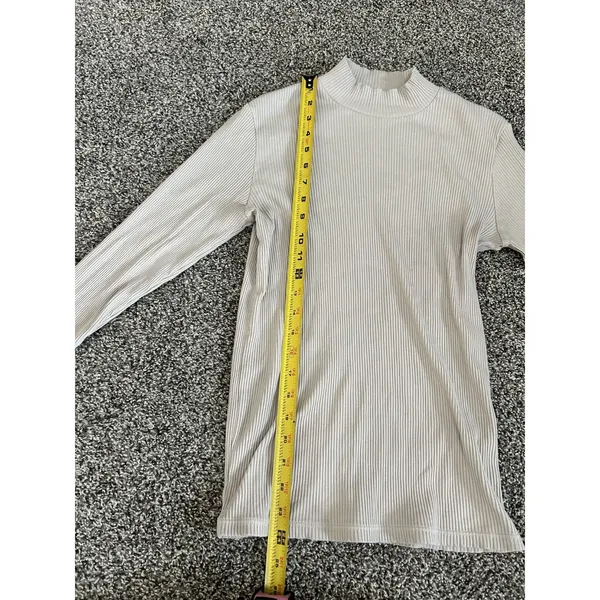 UNIQLO off-white ribbed long-sleeve knit turtleneck top M - Image 6