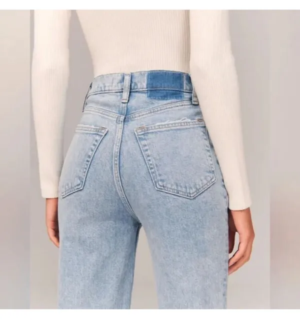 Abercrombie Jeans - Image 3