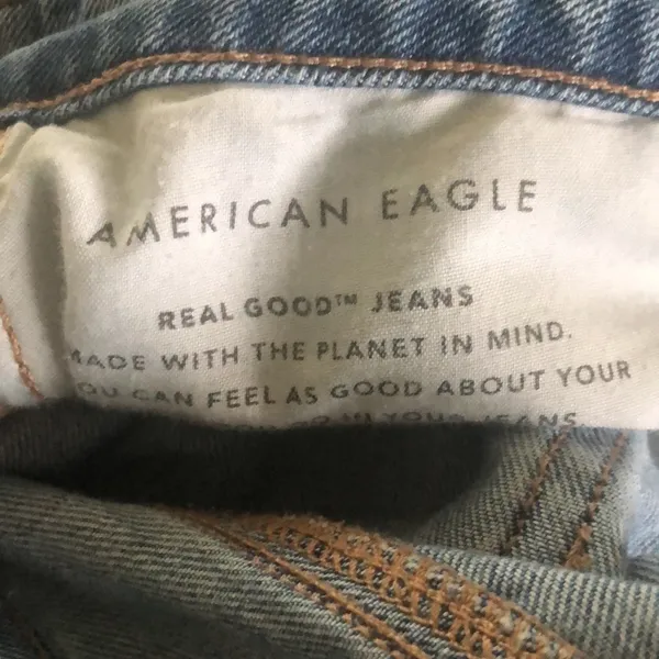 American Eagle Distressed Mom Jean Sz. 8L Light Wash Cotton Stretch Grunge - Image 5