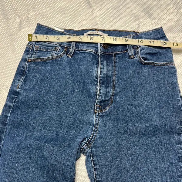 PacSun Blue Skinny Jeans Classic Denim Style - Image 6