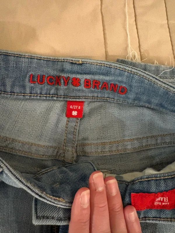 Lucky Brand Women’s Light Blue Denim Flare Jeans - Image 3