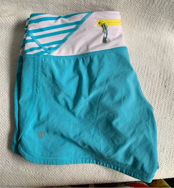 Lululemon Short - Image 3
