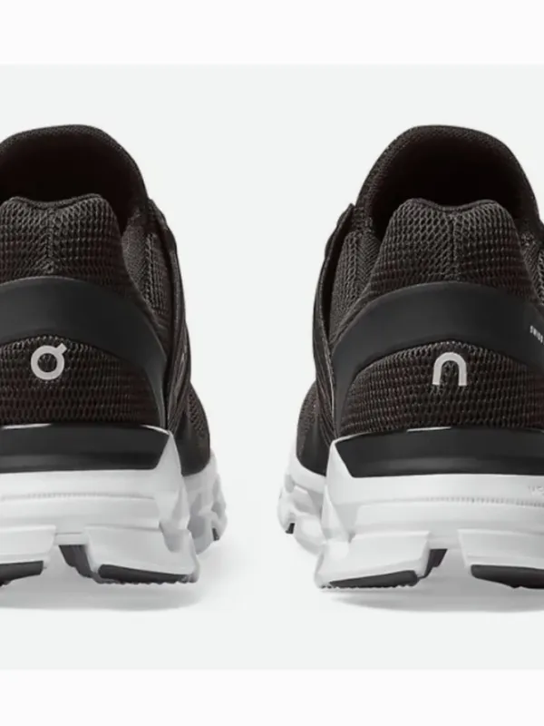 On Cloudswift in black, women's size 9 Black - Image 6