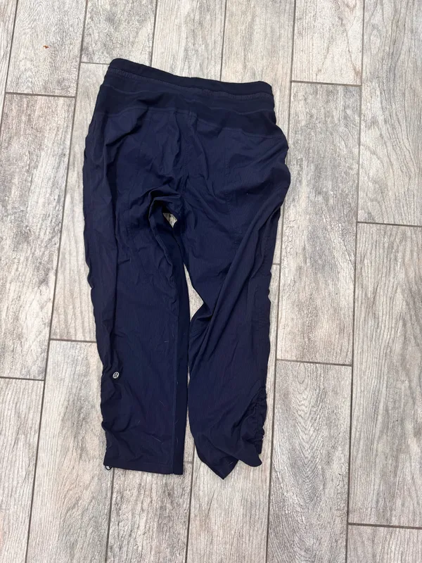 Lululemon dance studio crop  - Image 2