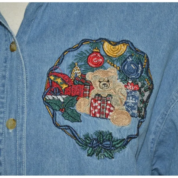 Vintage Quizz Again Cotton Denim Button Up Shirt Size M Embroidered Christmas - Image 5
