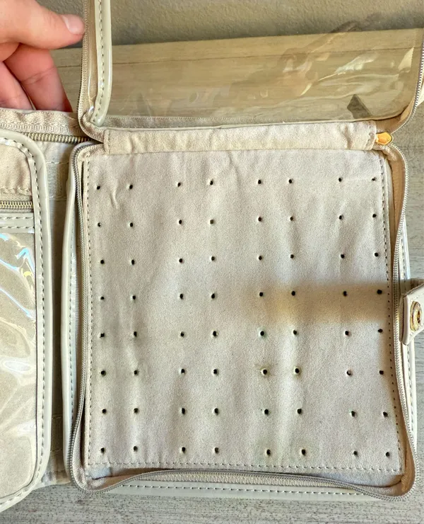 Kendra Scott The Zip Away Jet Set Jewelry Organizer - Image 8
