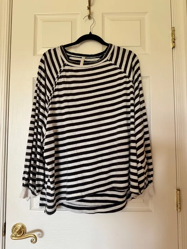 FREE PEOPLE MOVEMENT She's Everything Stripe Shirt In Black/ White - XS - Image 4