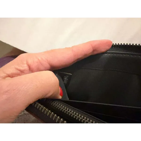 Coach ACCORDION WALLET (COACH F25517) BLACK Signature coated canvas logo - Image 4