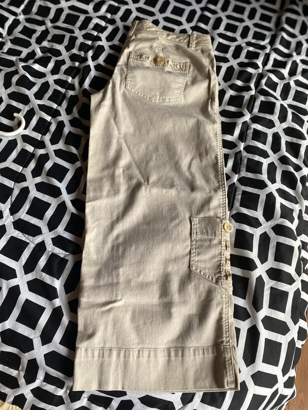 Capri Pants - Image 6