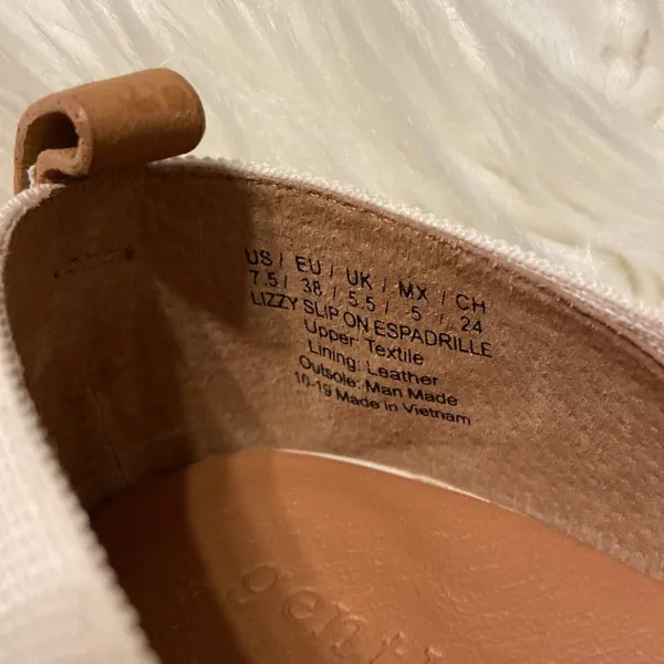 Gantle Souls by Kenneth Cole Espadrille Flats Upper Textile Lining Leather - Image 4