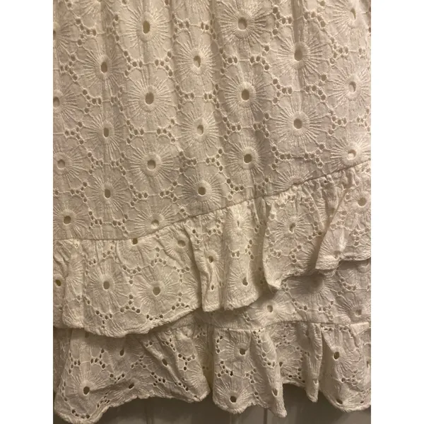 7 FOR ALL MANKIND Skirt M Ruffled Eyelet Floral Mini Pull On Cotton White - Image 2