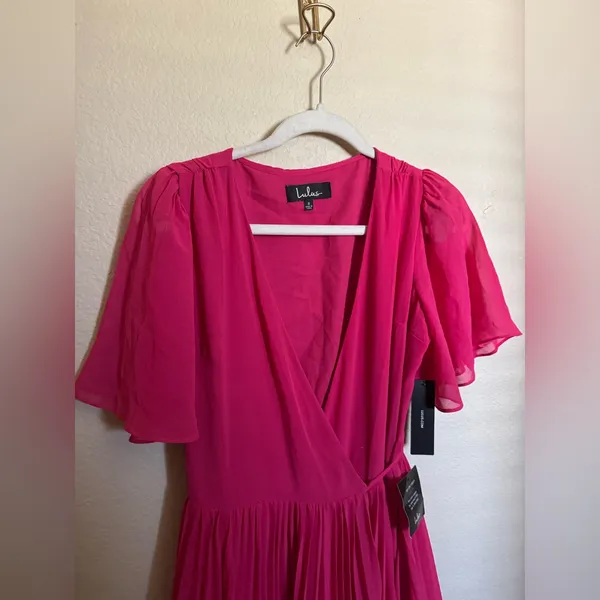 Lulus Pleats to‎ Meet You Fuchsia Pink Pleated Midi Wrap Dress Size Small NEW - Image 4
