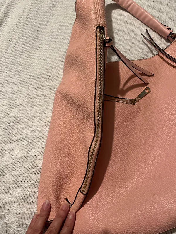 Michael Kors pale pink Hobo bag - Image 4