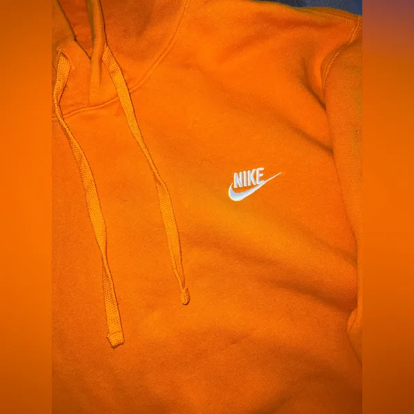 Nike Hoodie Size Large - Image 3