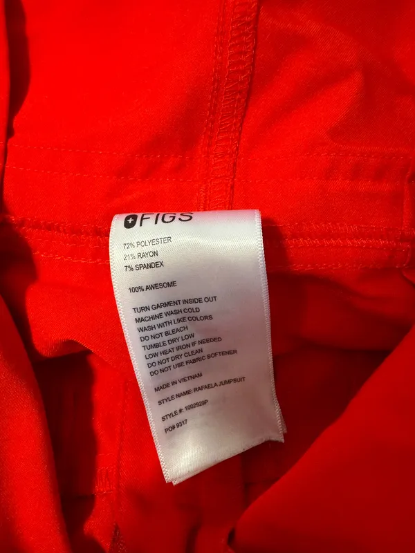 XSP FIGS scrub jumpsuit  - Image 5